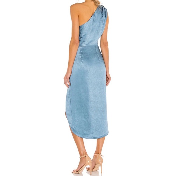 Elliatt XL One Shoulder High Slit Satin Cassini Dress in Baby Blue - Picture 3 of 16
